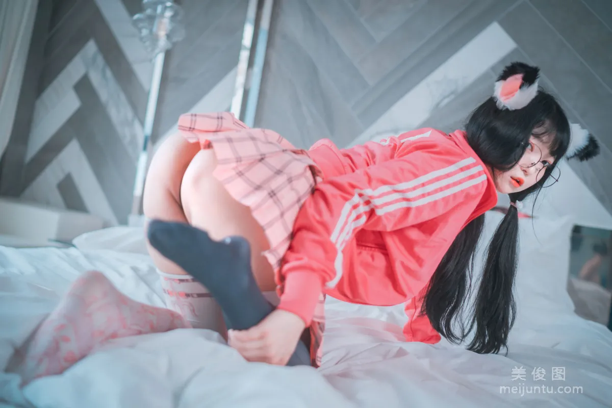 [DJAWA] Aram - Hot Pink Jersey! 寫真套圖 66