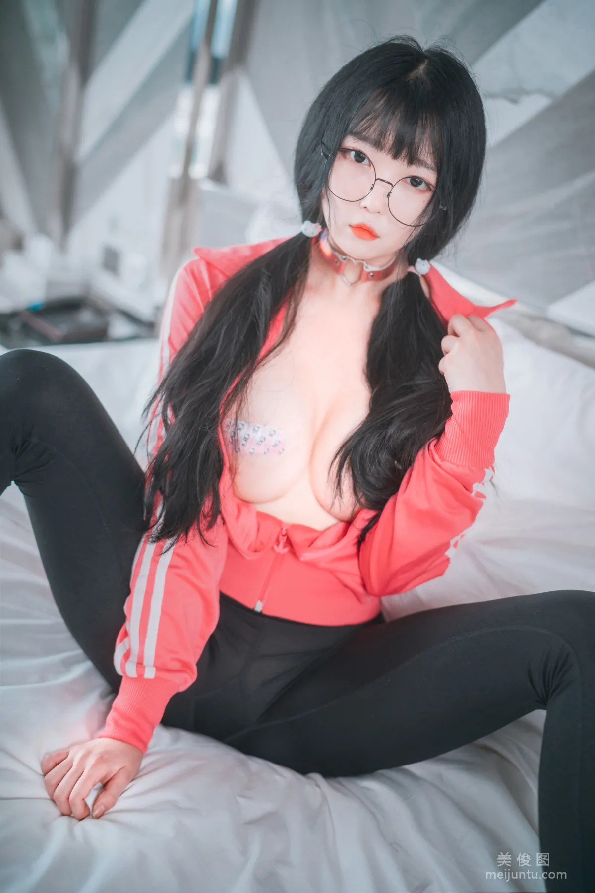 [DJAWA] Aram - Hot Pink Jersey! 寫真套圖 10