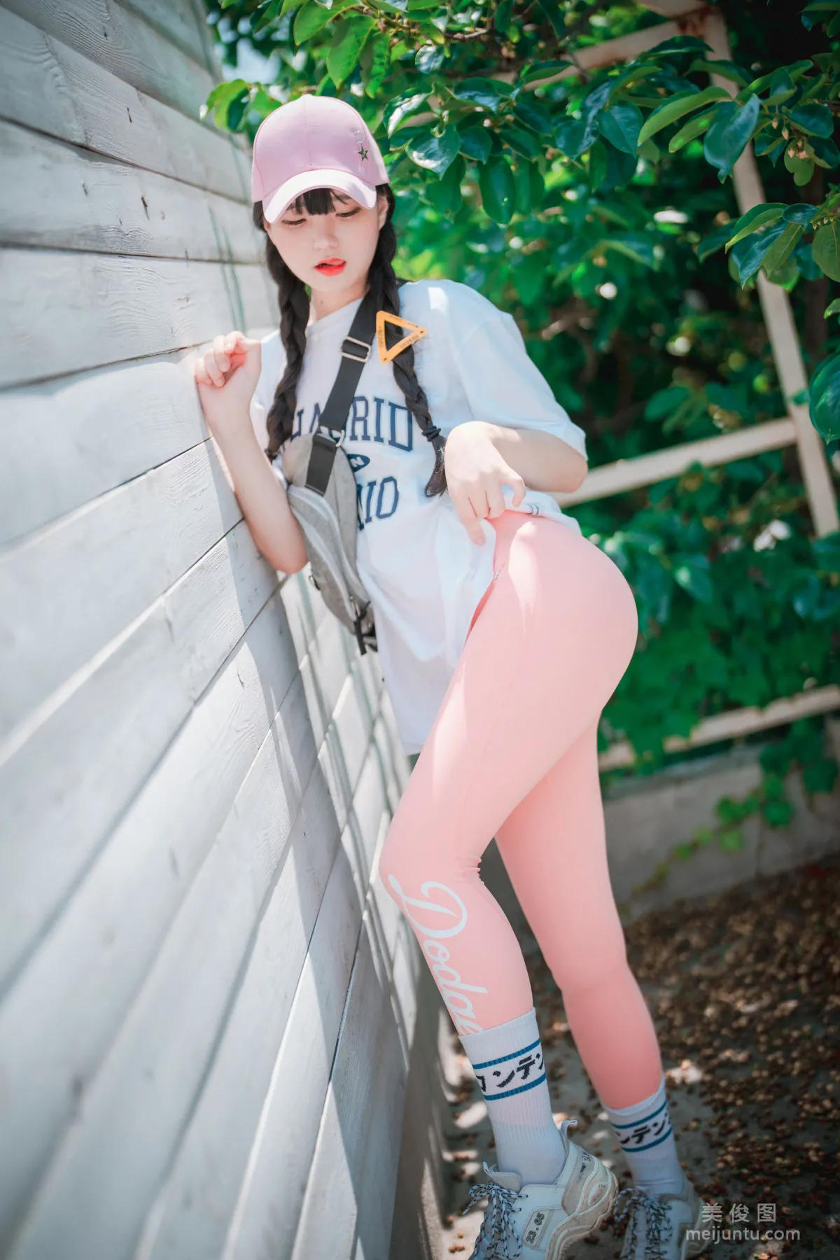 [DJAWA] Jenny - Loose and Tight Pink 寫真套圖 44