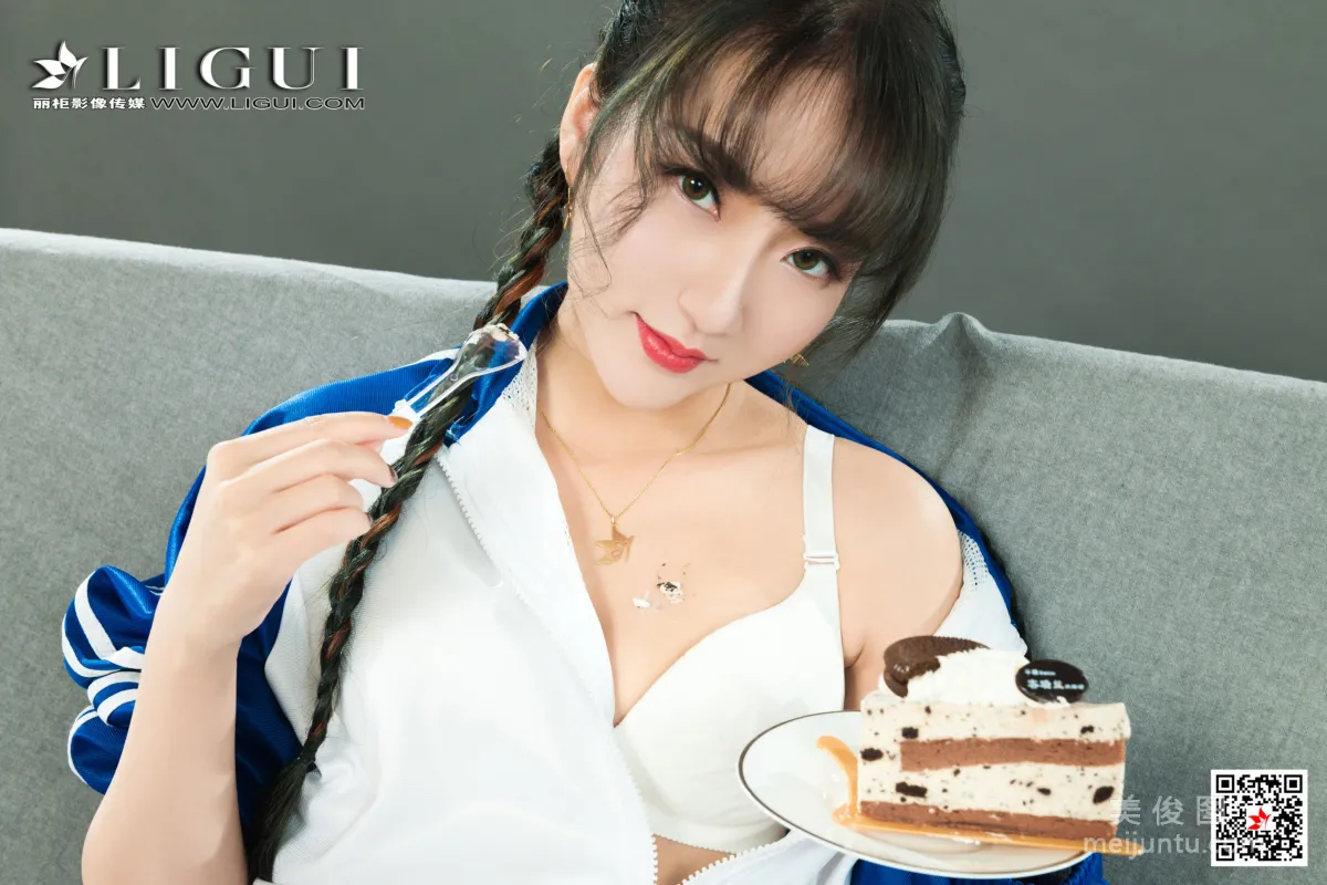 [麗櫃Ligui] Model 汐汐《玉脂青甜》 絲襪玉足寫真 25