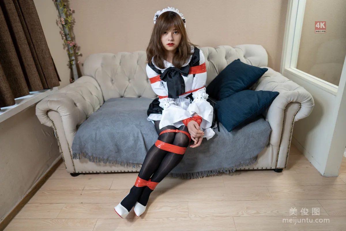 [麗櫃Ligui] 網絡麗人 Model 奈奈《女仆與紅膠帶》 53