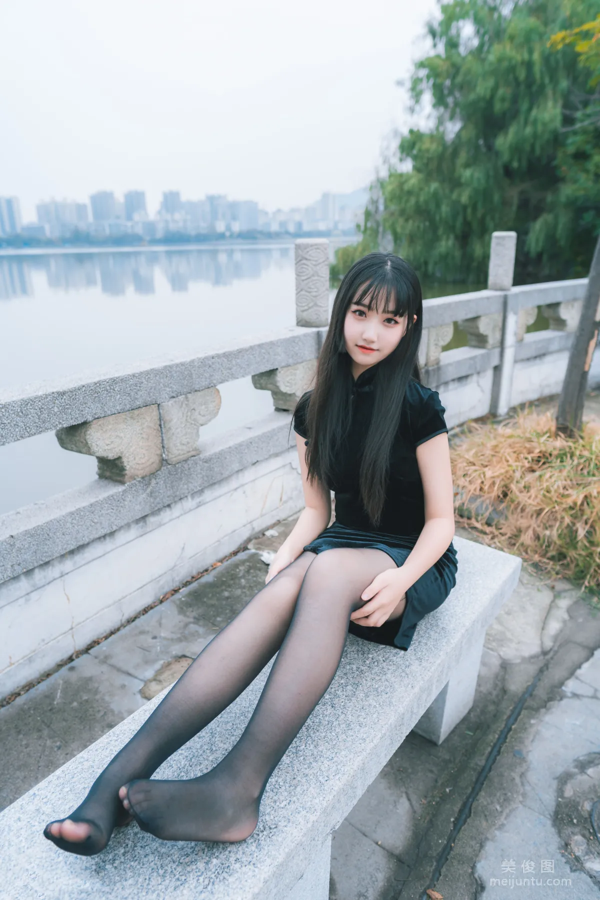 [喵糖映畫] VOL.461 旗袍園遊 寫真套圖 34