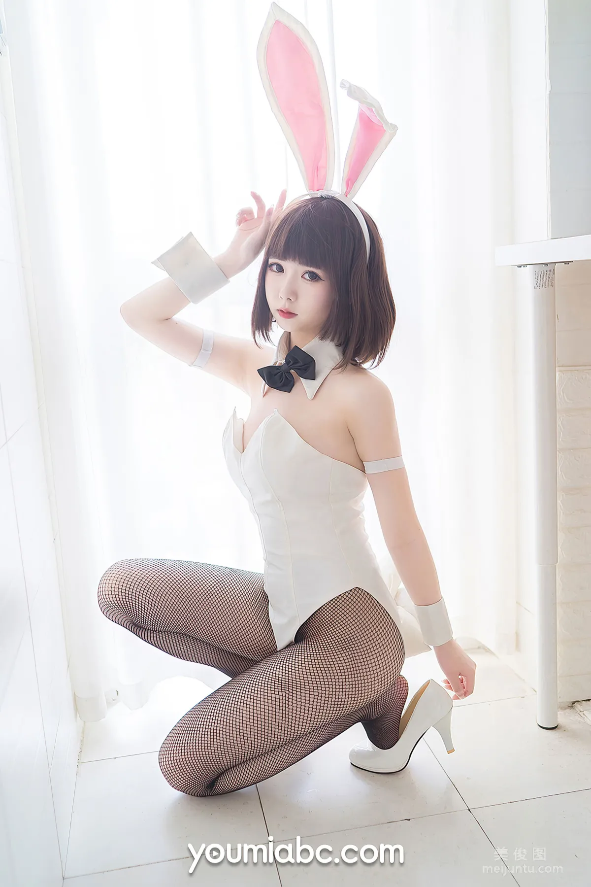 [尤蜜YouMi]  向小圆 - 兔女郎加藤惠3