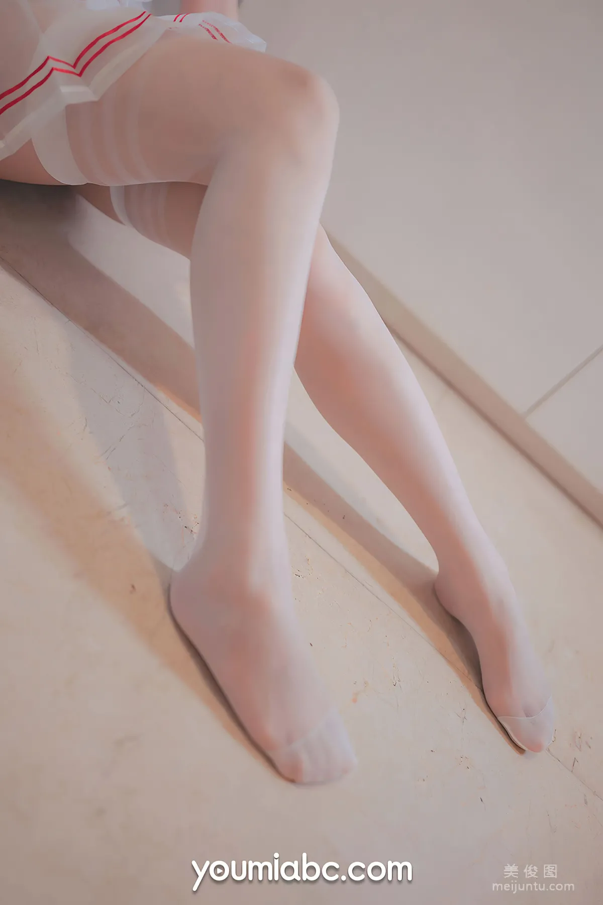 [尤蜜YouMi]  抖娘利世 - 你的草莓妹妹5