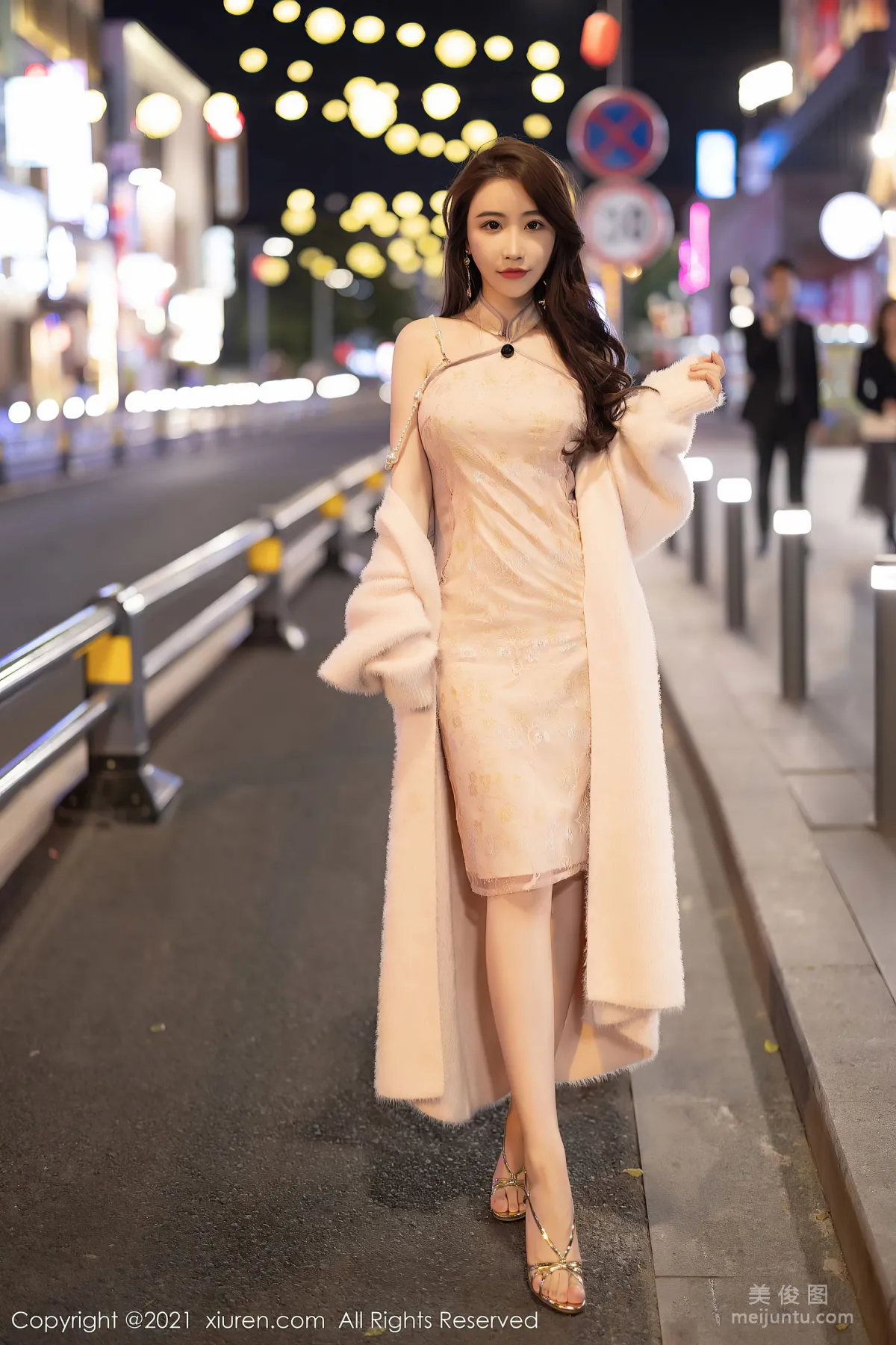 [秀人XiuRen] No.3497 Cherry绯月樱 - 完美绝佳身段8