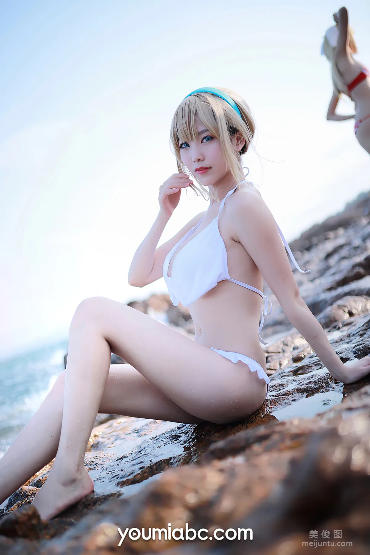 [尤蜜YouMi] 抖娘利世 - 海邊的索米 16