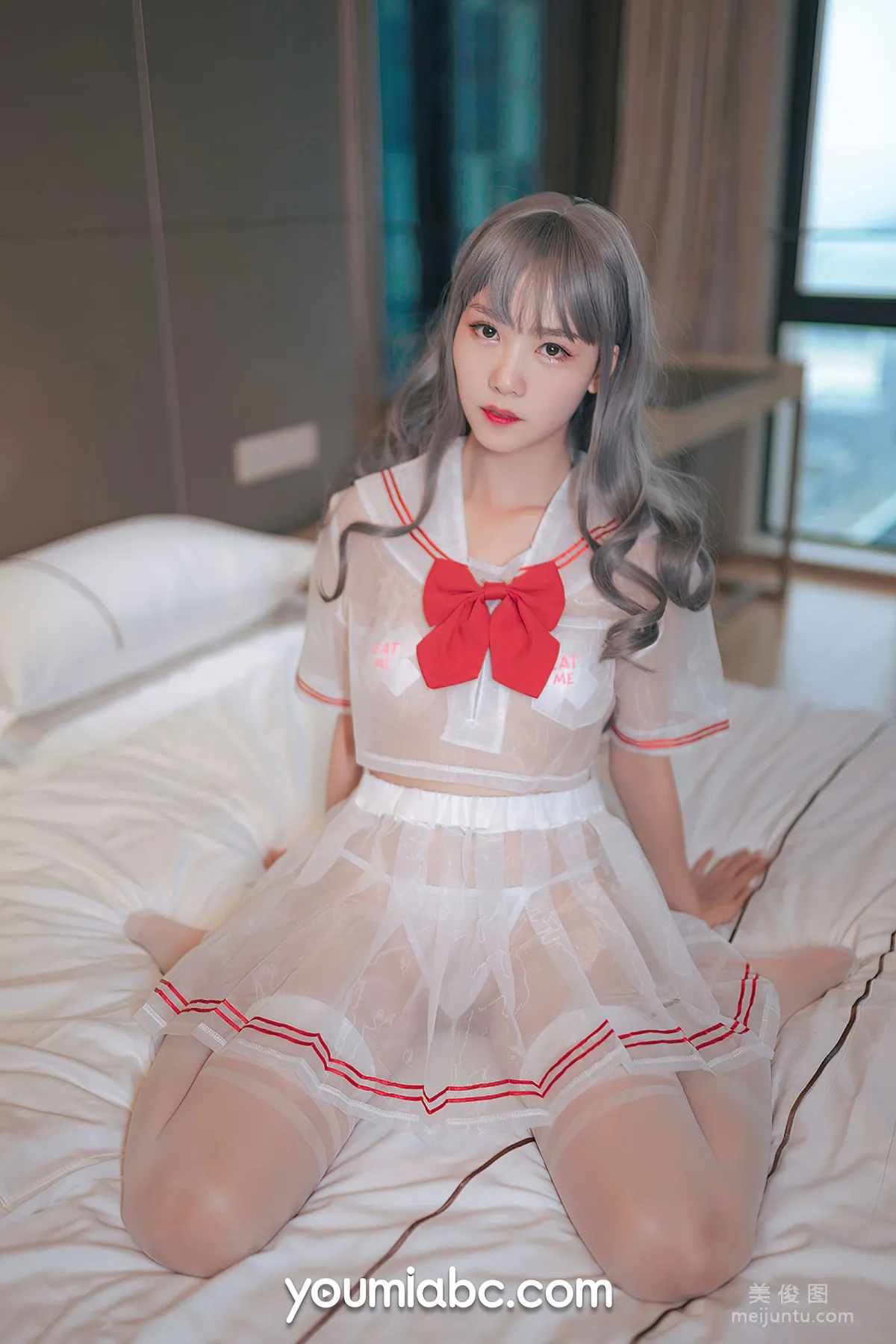 [尤蜜YouMi] 抖娘利世 - 你的草莓妹妹 17