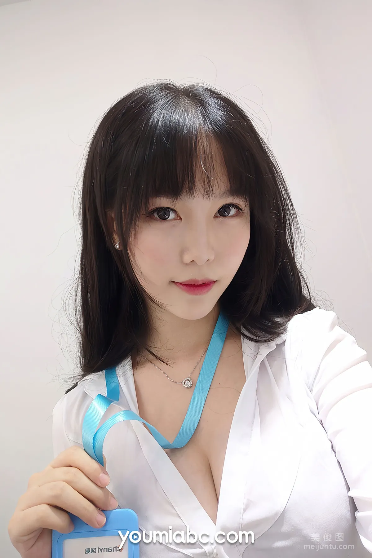 [尤蜜YouMi]  抖娘利世 - OL午间自拍10
