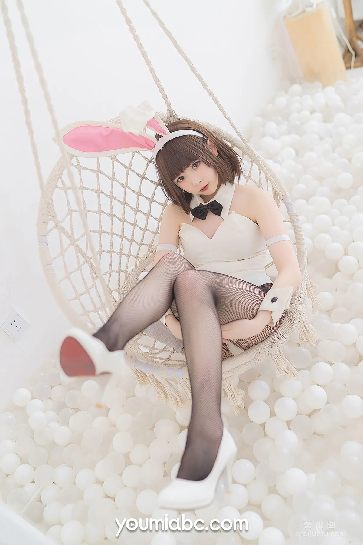 [尤蜜YouMi]  向小圆 - 兔女郎加藤惠7