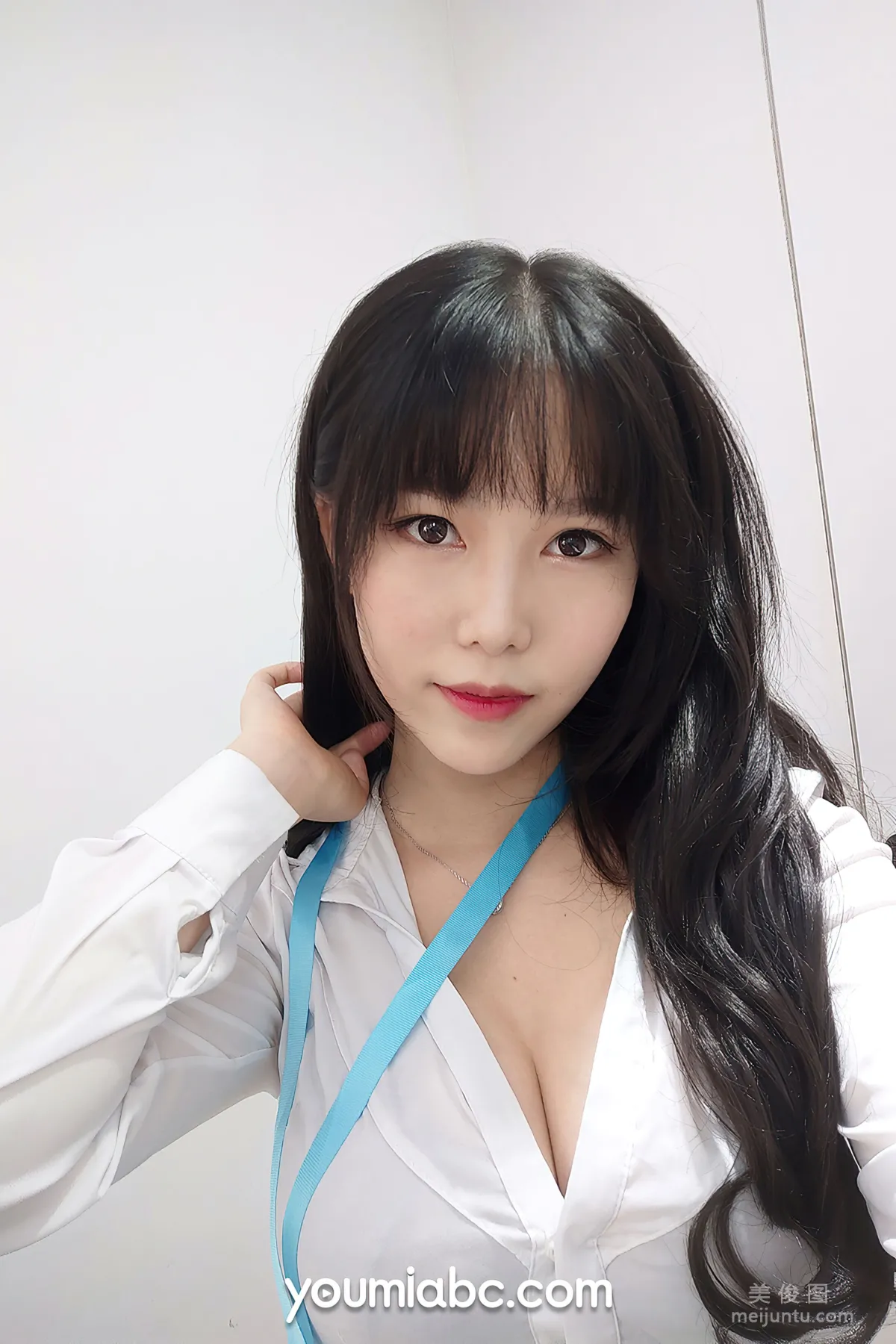 [尤蜜YouMi]  抖娘利世 - OL午间自拍12