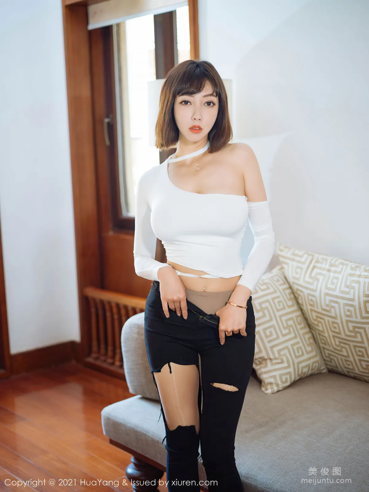 [花漾HuaYang] Vol.414 果儿Victoria - 破洞牛仔裤与朦胧丝袜13