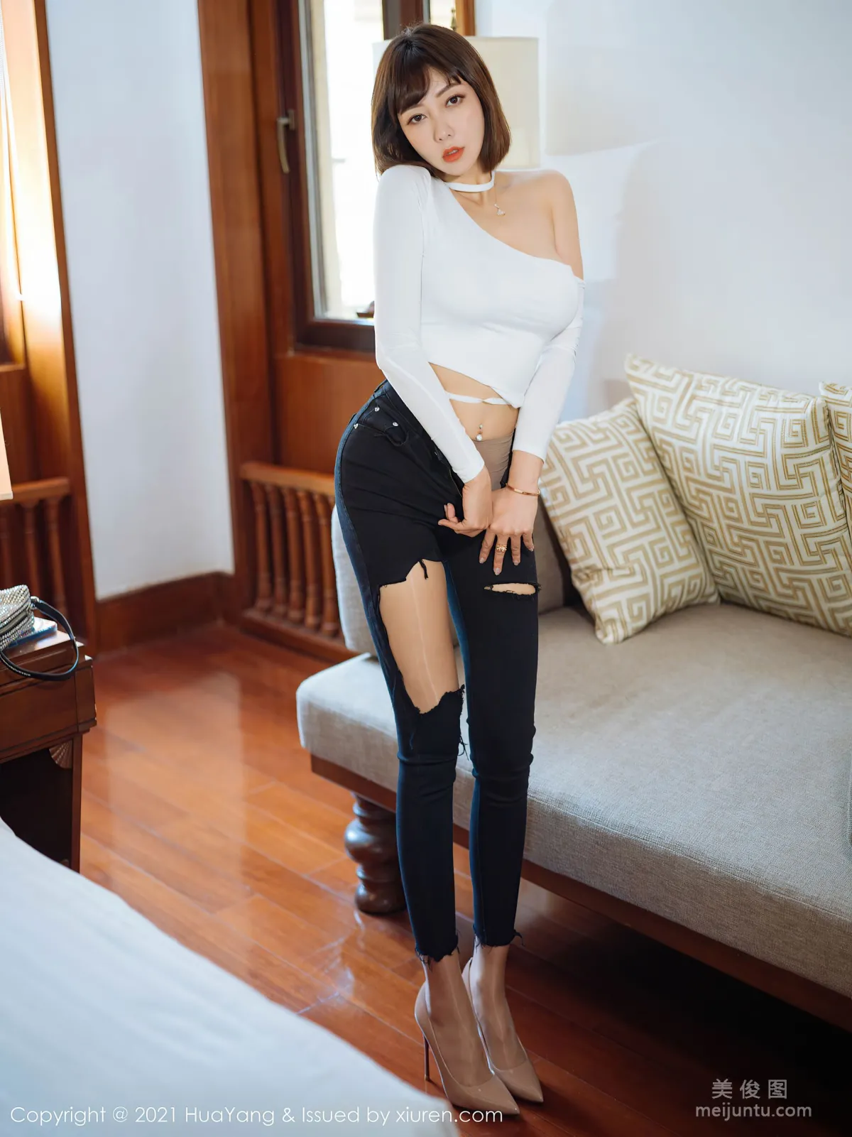 [花漾HuaYang] Vol.414 果儿Victoria - 破洞牛仔裤与朦胧丝袜14