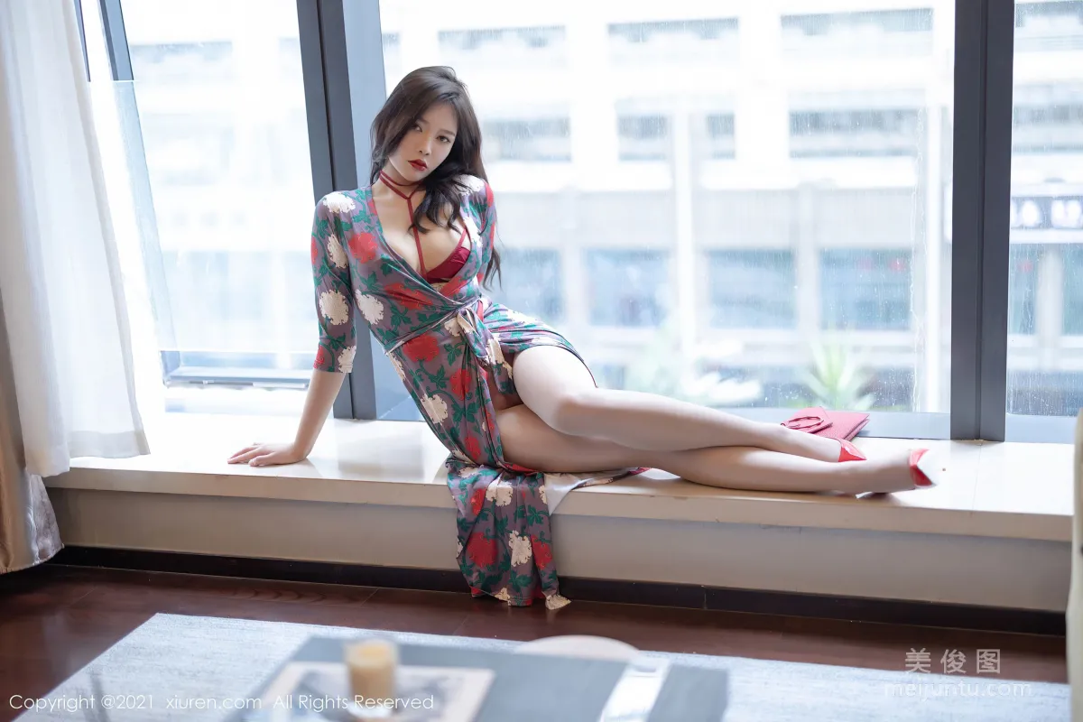 [秀人XiuRen] No.3562 娜比 - 華麗雍容的長裙之下 44