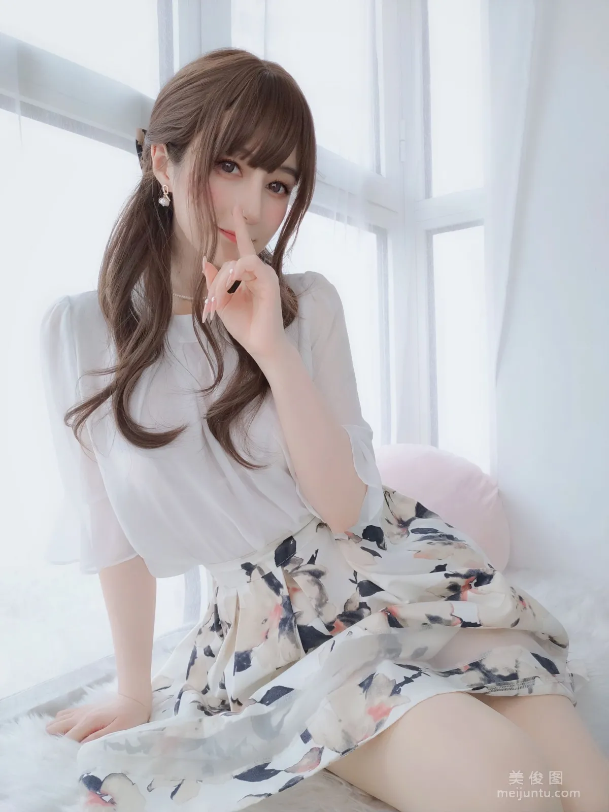 [網紅COSER寫真] 白銀 - 肉絲人妻 套圖 11