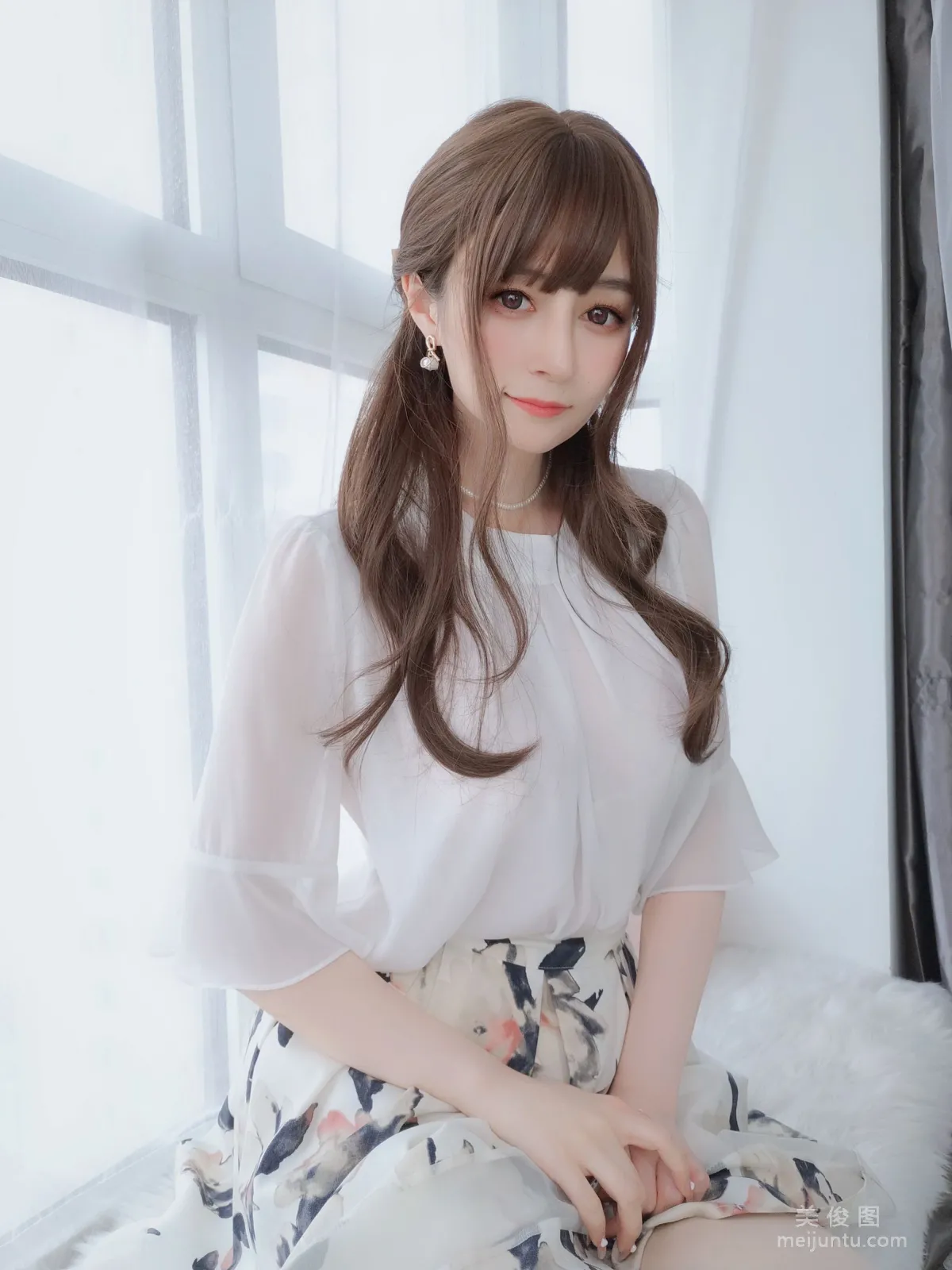 [網紅COSER寫真] 白銀 - 肉絲人妻 套圖 5