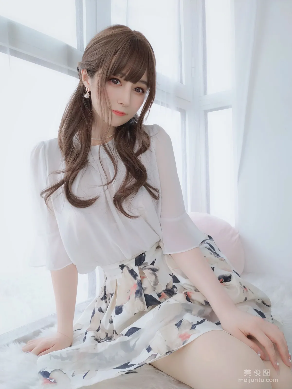 [網紅COSER寫真] 白銀 - 肉絲人妻 套圖 9