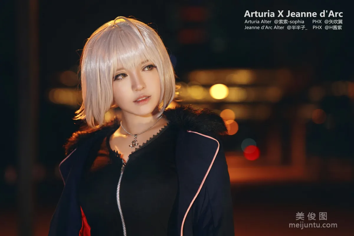 [网红COSER] 半半子&索索sophia - Full set Upscaled9