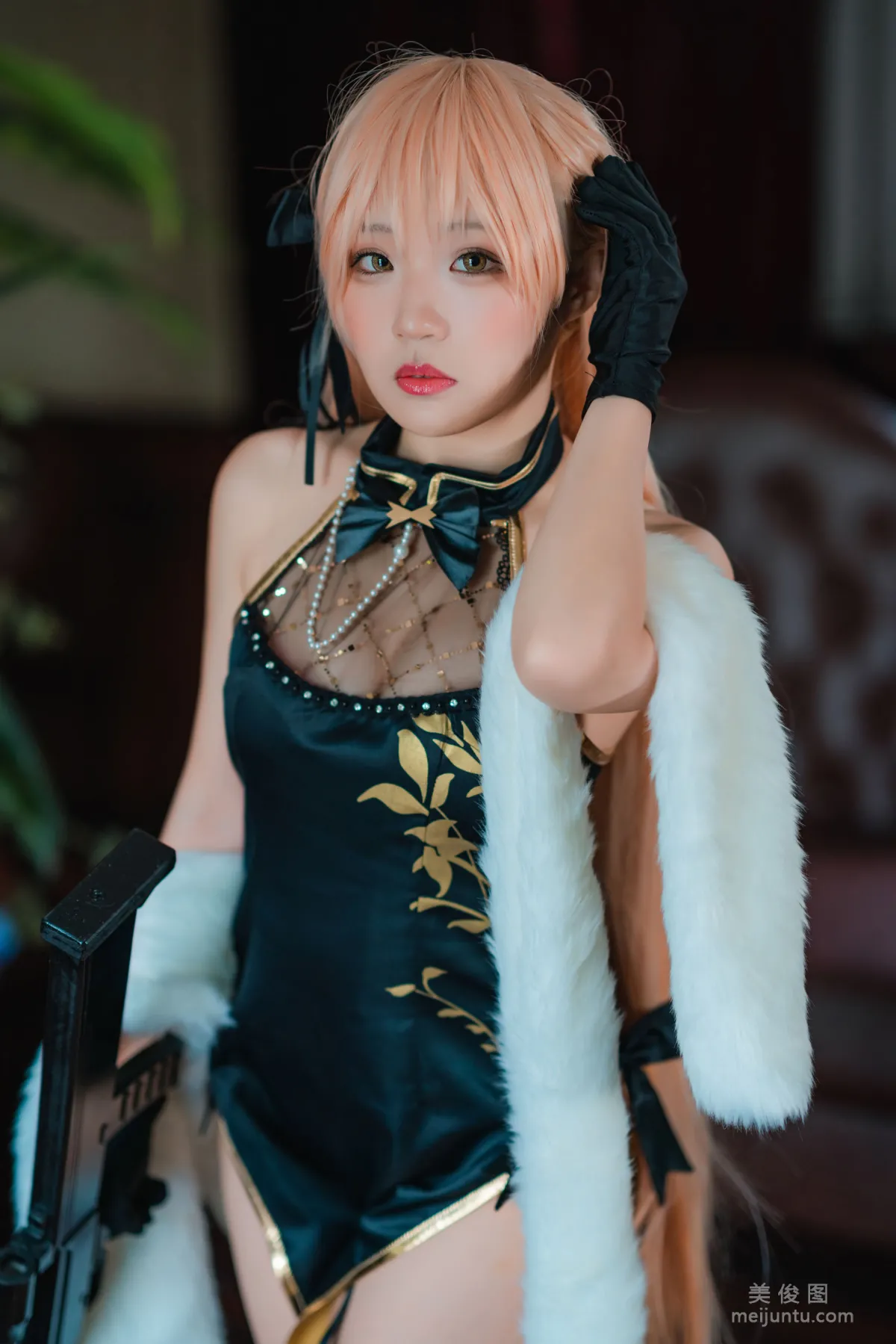 [網紅COSER] Mime彌美 - 少女前線 OTS-14 紫雨心 寫真套圖 8