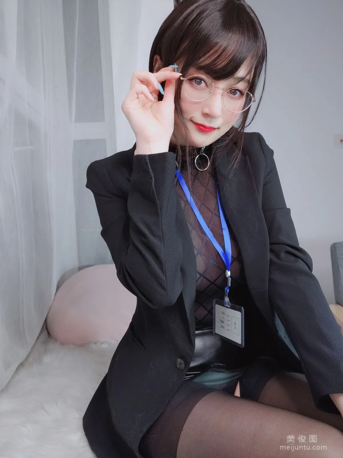 [網紅寫真] Coser小姐姐白銀 - 黑絲情趣 套圖 19