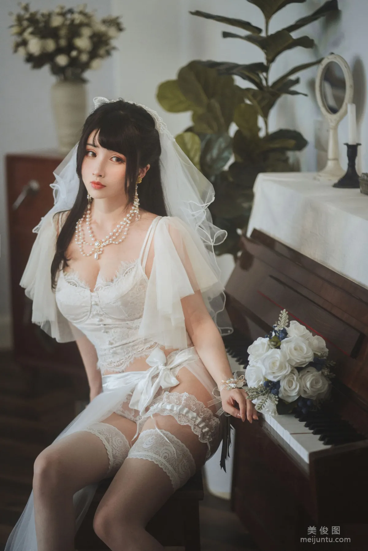 [網紅COSER寫真] rioko涼涼子 - 透明婚紗 3