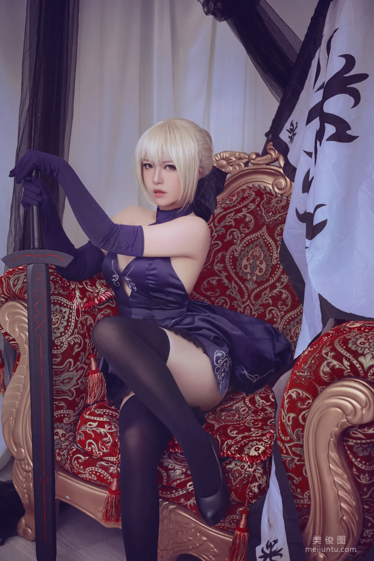 [網紅COSER] 半半子&amp;索索sophia - 黑貞1 11