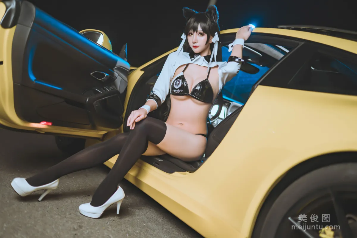 [網紅COSER] 動漫博主雅祈 - 碧藍航線賽車愛宕 寫真套圖 18