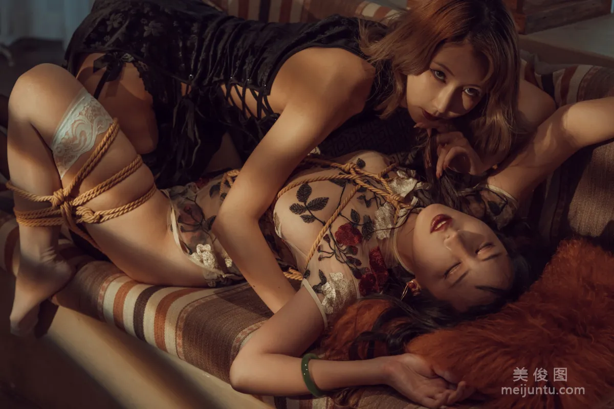 [網紅COSER] 雲溪溪 - 捆綁旗袍百合 寫真套圖 27