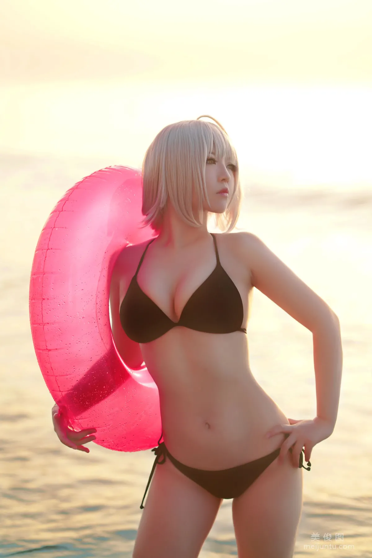 [網紅COSER] 半半子&amp;索索sophia - 海邊泳裝 29