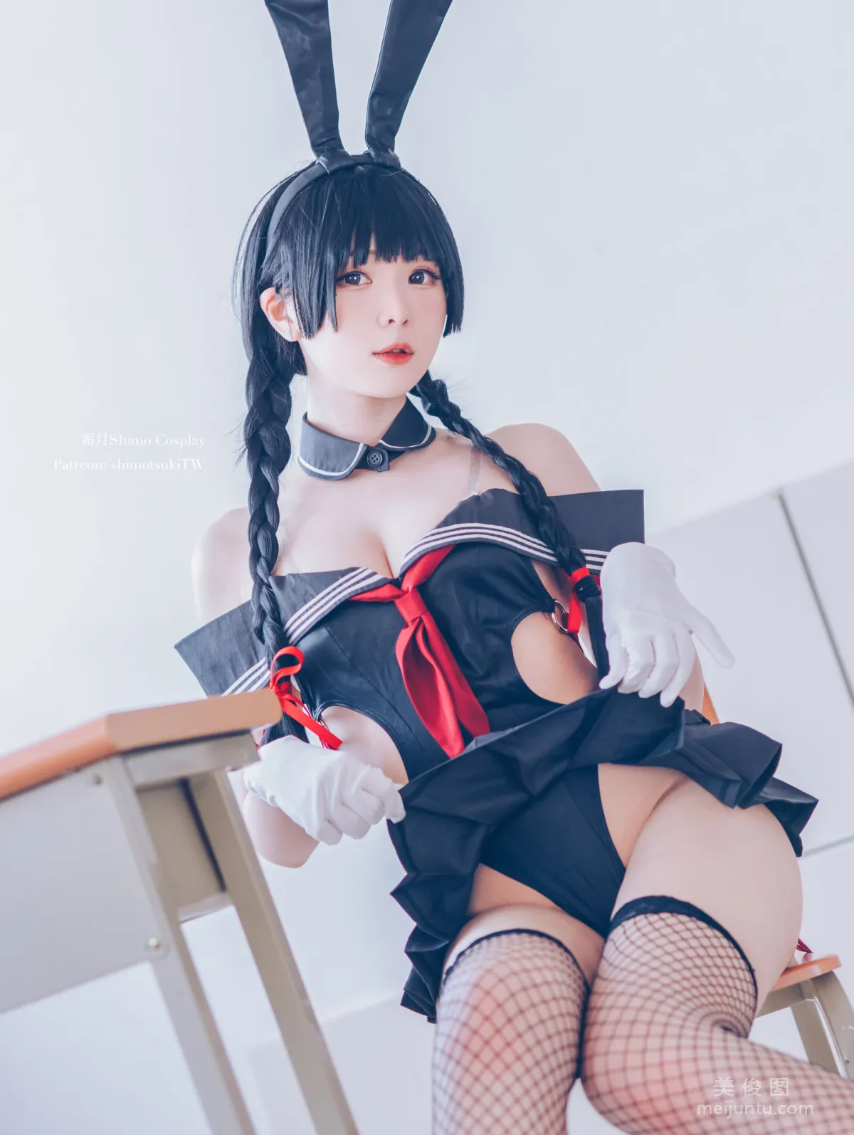 [網紅COSER] 微博妹紙霜月shimo - 卯月桃子 水手服兔女郎 6