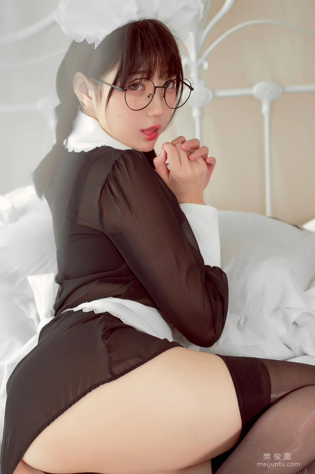 [網紅COSER] 周叽是可愛兔兔 - 眼鏡女仆 27