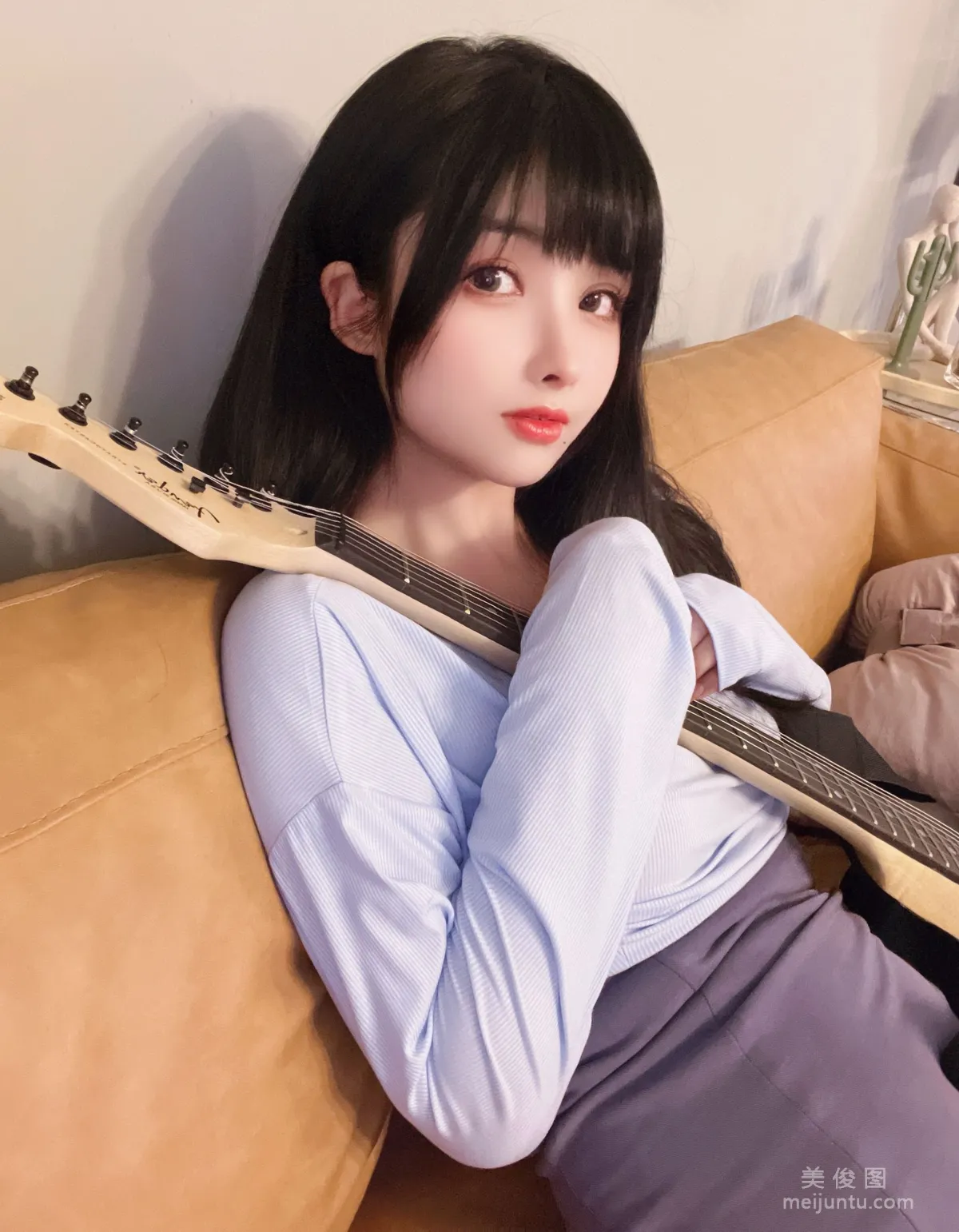 [網紅COSER] rioko涼涼子 - 吉他妹妹系帶裙 38