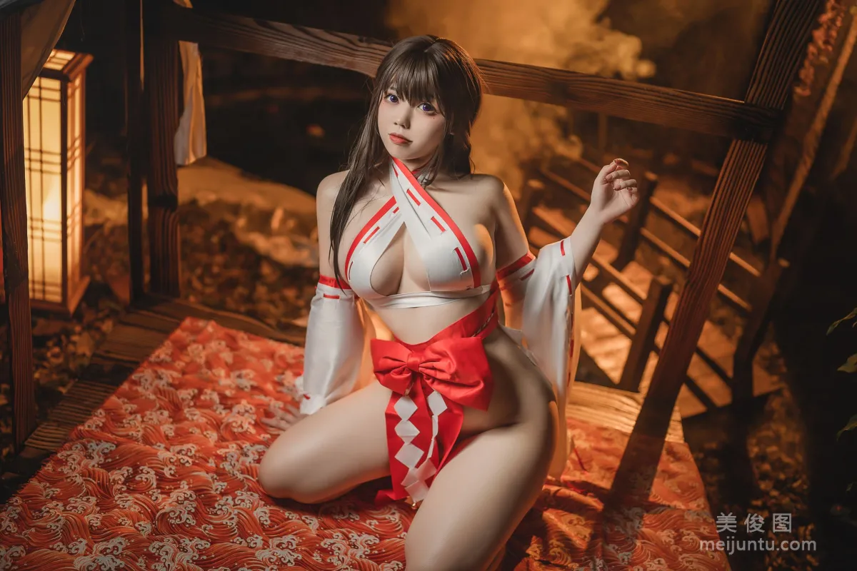 [網紅COSER] 啊日日_Ganlory - 繩與巫女 27
