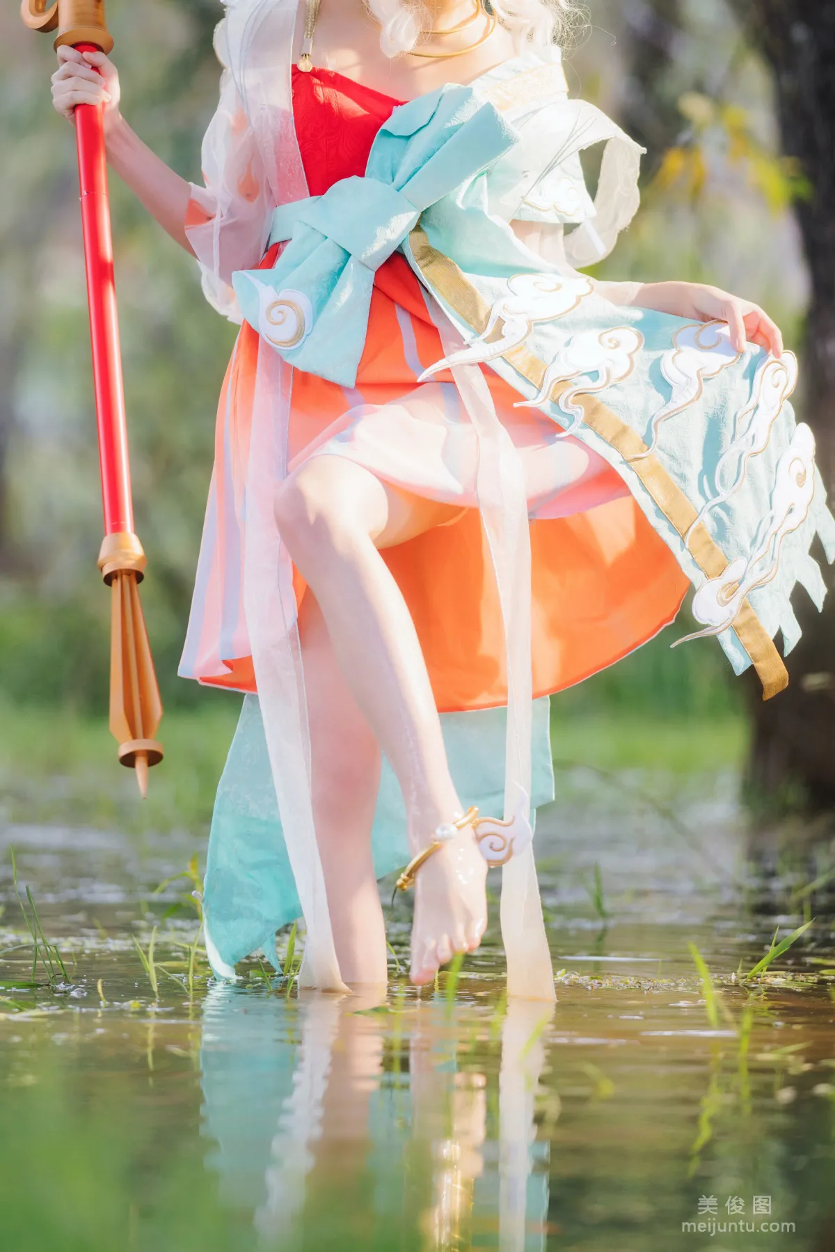 [網紅COSER] 桜桃喵 - 小鹿 寫真套圖 9
