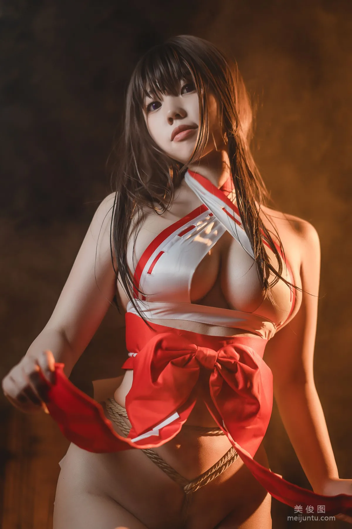 [網紅COSER] 啊日日_Ganlory - 繩與巫女 10