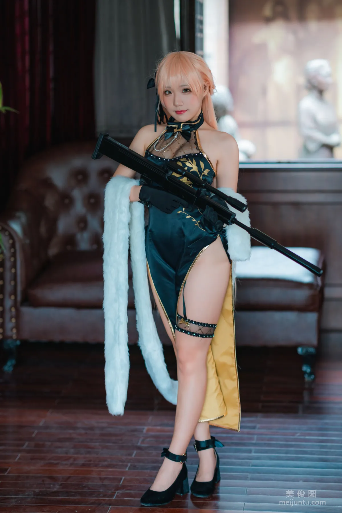 [網紅COSER] Mime彌美 - 少女前線 OTS-14 紫雨心 寫真套圖 6