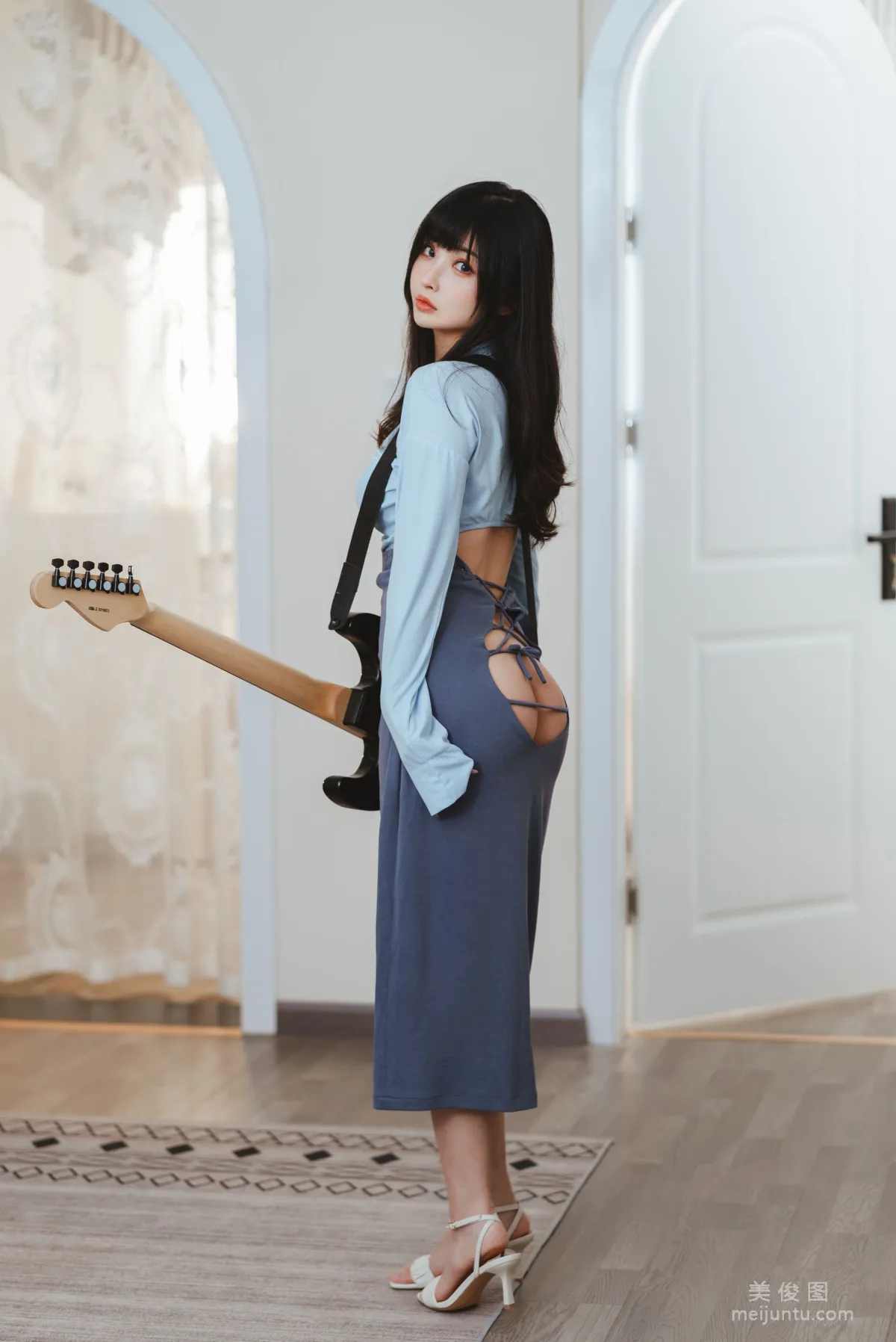 [網紅COSER] rioko涼涼子 - 吉他妹妹系帶裙 32