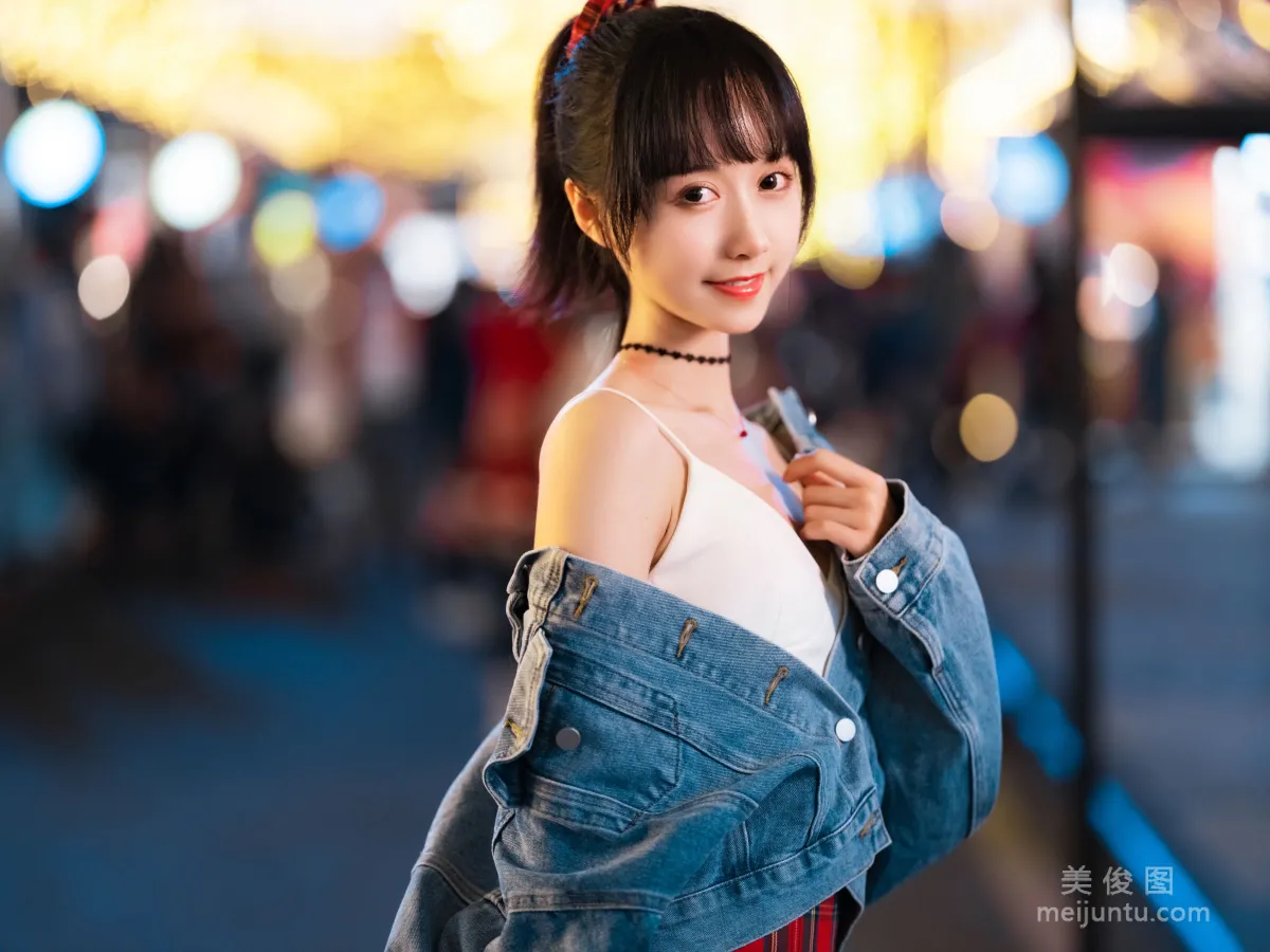 [網紅COSER] 小姐姐木綿綿OwO - 都市夜戀 寫真套圖 13