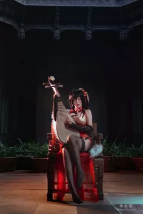 [網紅COSER] 半半子 - 大鳳旗袍  寫真套圖