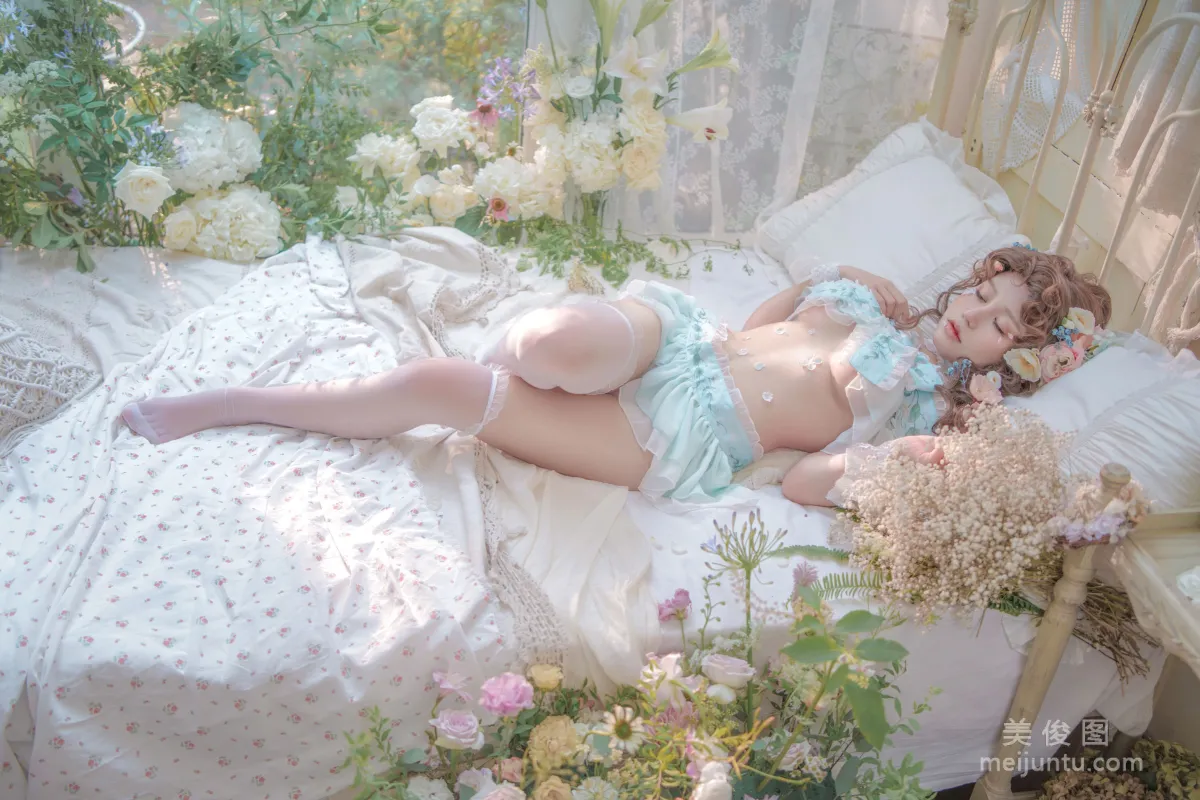 [网红COSER] 一笑芳香沁写真 - 豌豆公主  写真套图1