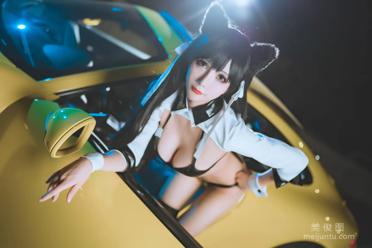 [網紅COSER] 動漫博主雅祈 - 碧藍航線賽車愛宕 寫真套圖 21
