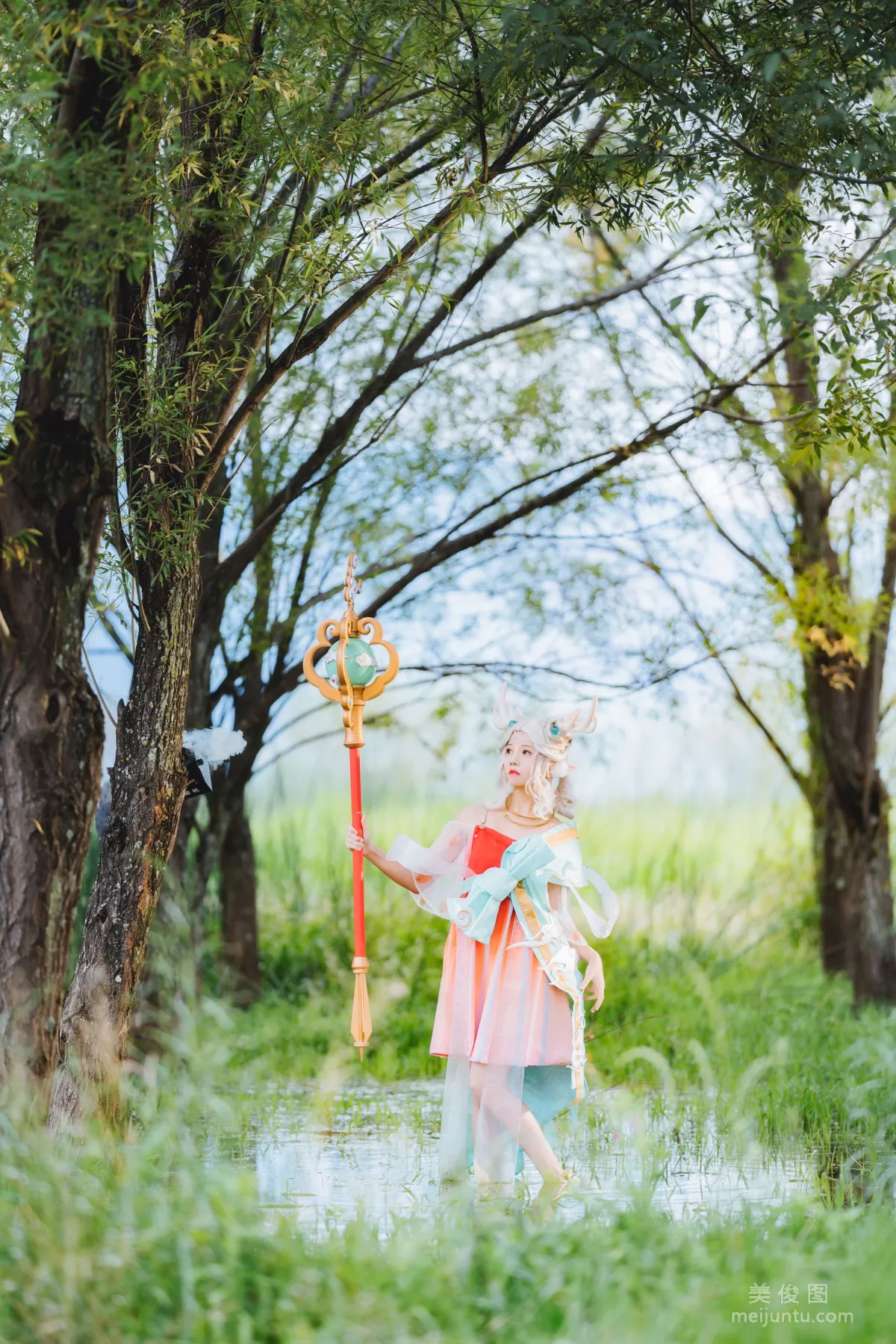 [網紅COSER] 桜桃喵 - 小鹿 寫真套圖 2