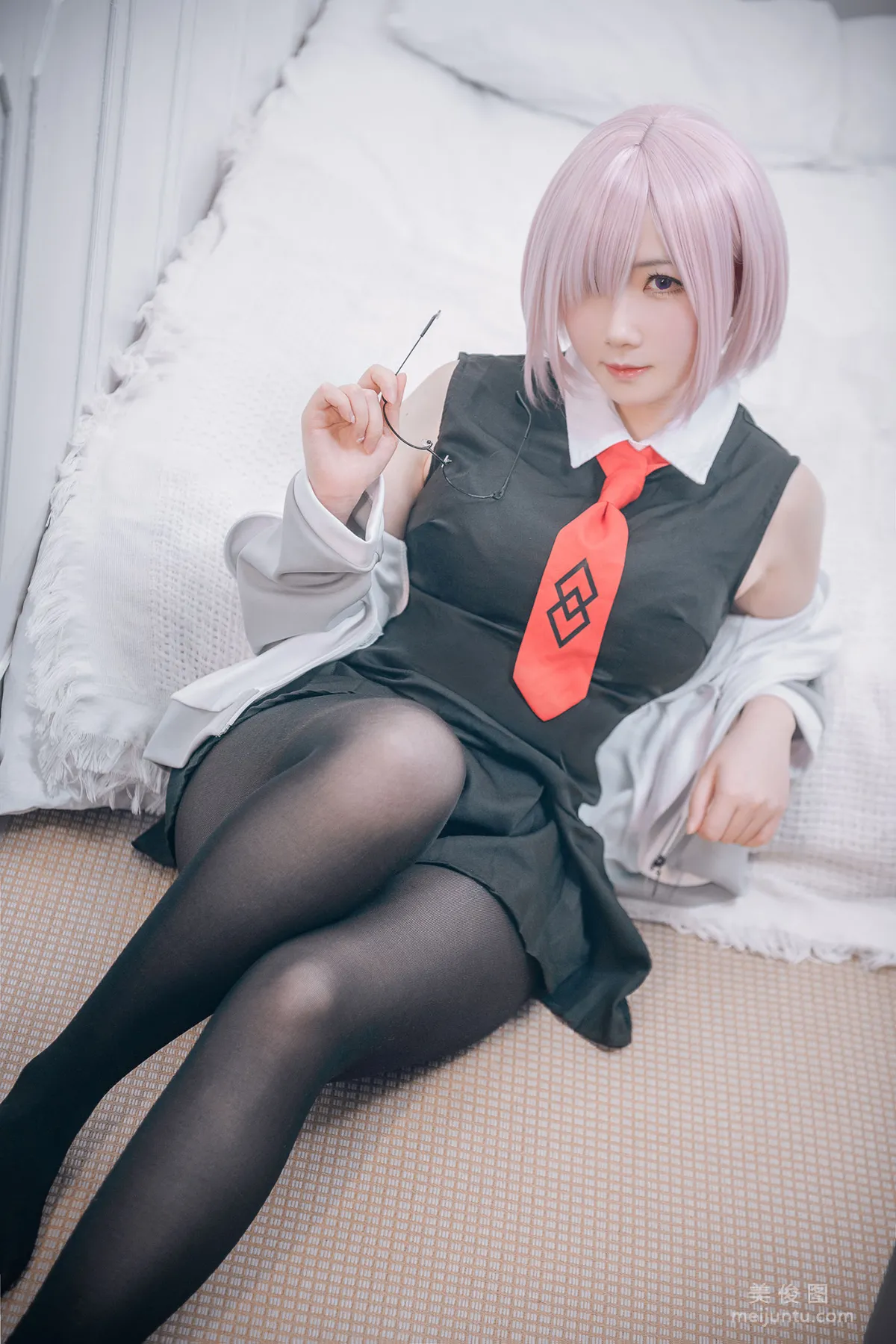 [網紅COSER] 微肉感萌妹是本末末 - 瑪修常服＆貓咪下着 11