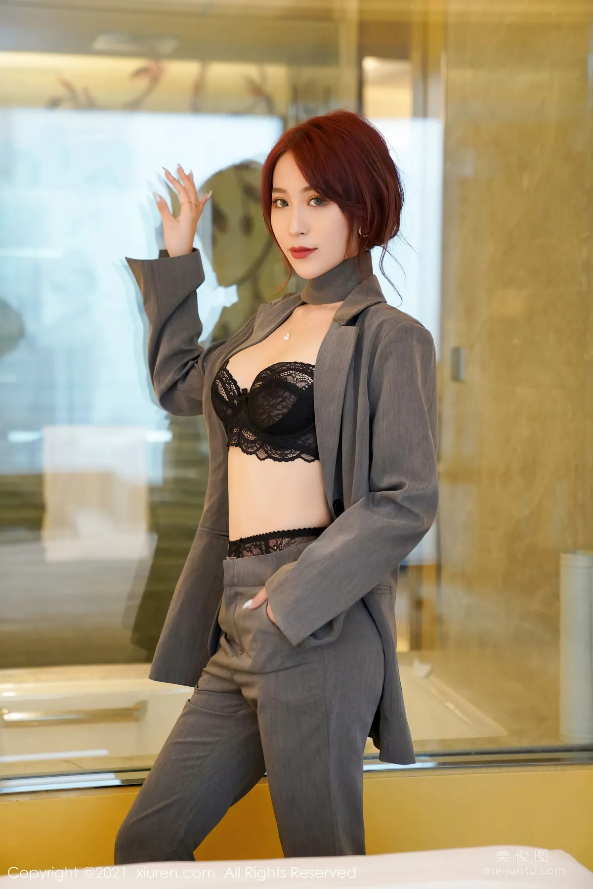 [秀人XIUREN] No.3368 周慕汐baby - 經典職場職業OL制服 16
