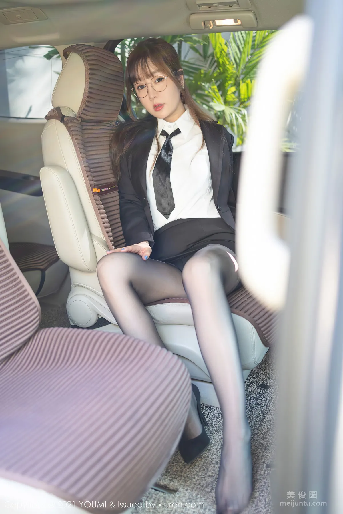 [尤蜜荟YouMi] Vol.636 王雨純 - 香車美人系列 23