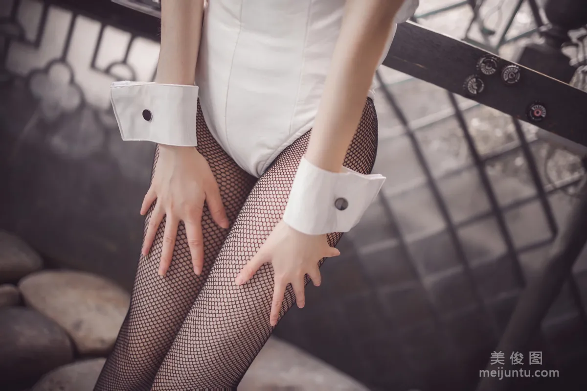 [網紅COSER寫真] 衣衣 - 加藤惠兔女郎 23