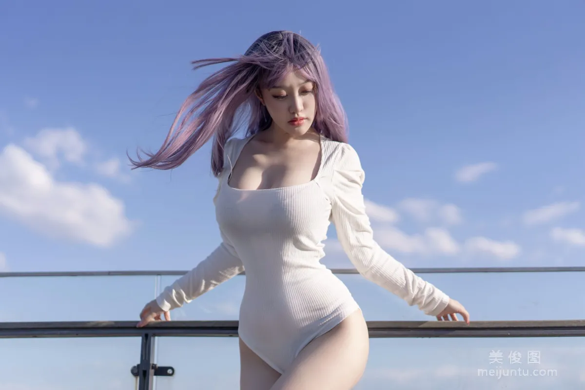 [網紅COSER寫真] 動漫博主脫尾巴Mizuki - 天台 套圖 2