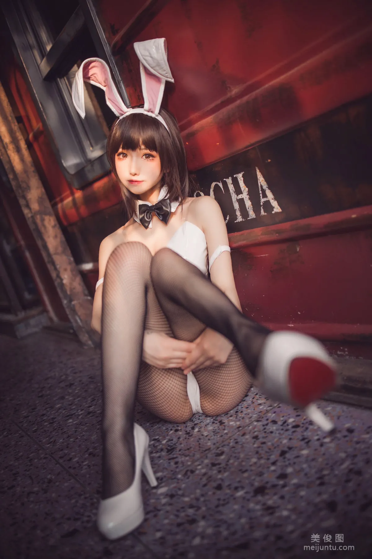 [網紅COSER寫真] 衣衣 - 加藤惠兔女郎 26