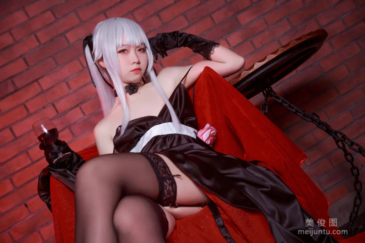 [網紅COSER寫真] 動漫博主G44不會受傷 - 霧枝黑裙禮服 4