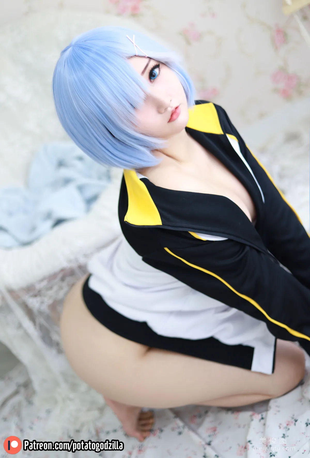 [網紅COSER寫真] 小姐姐Potato Godzilla - Rem In Subaru Jacket 30