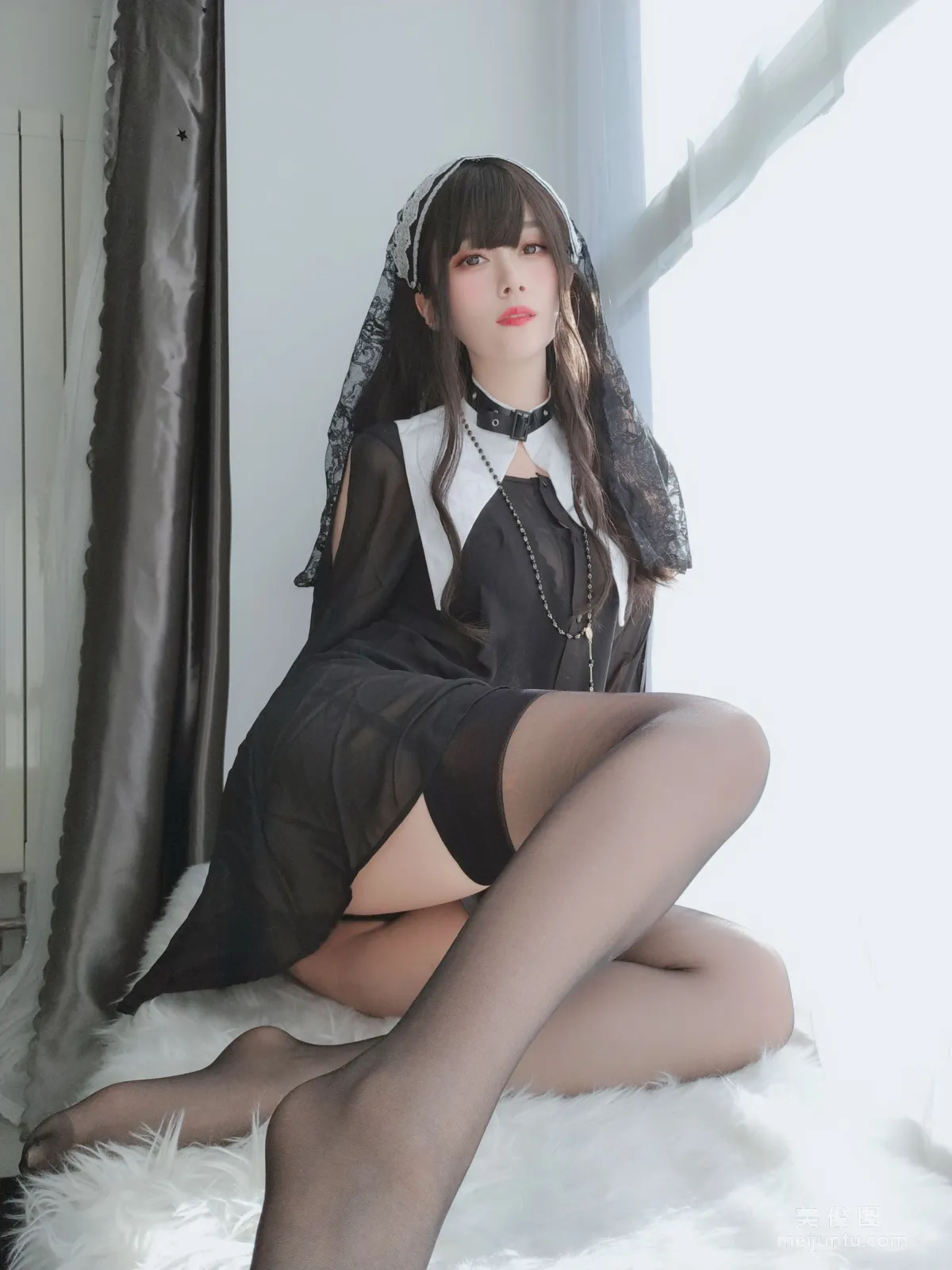 [網紅COSER寫真] 白銀 - 蕾絲修女 套圖 31